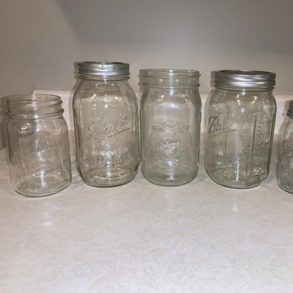 Set of 5 Ball glass jars, 32 oz. and 16 oz. - Picture 2 of 7